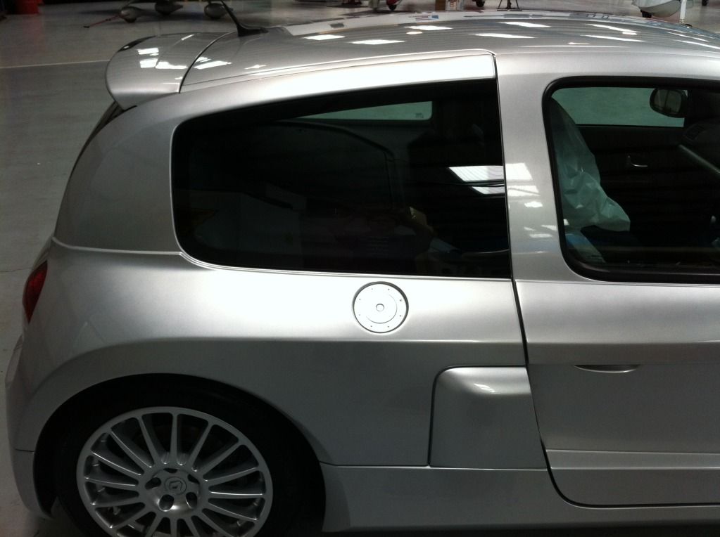 iphone1220.jpg