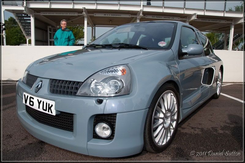v6yuk.jpg