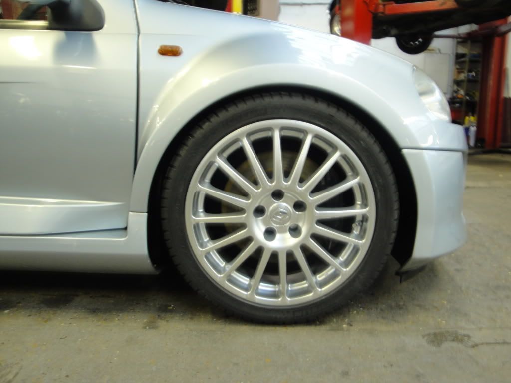 FrontWheelBlurry.jpg