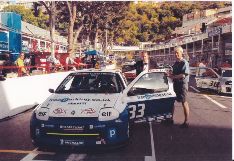 ClioV6-Monaco-2.jpg