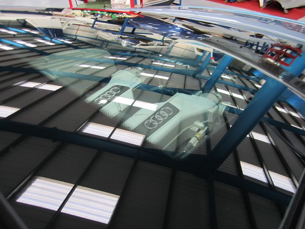 AudiR8107.jpg