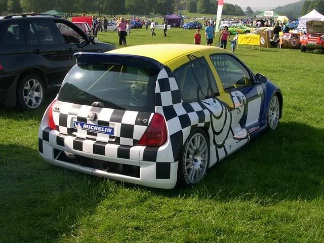 chatsworthtrophyvee2.jpg