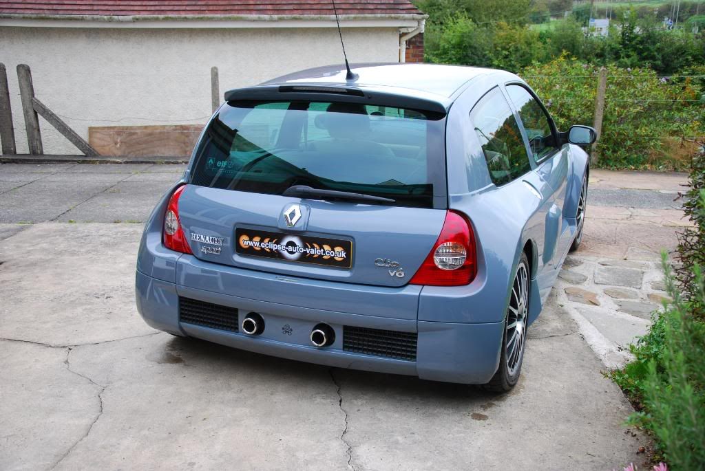 cliov6bmw005.jpg