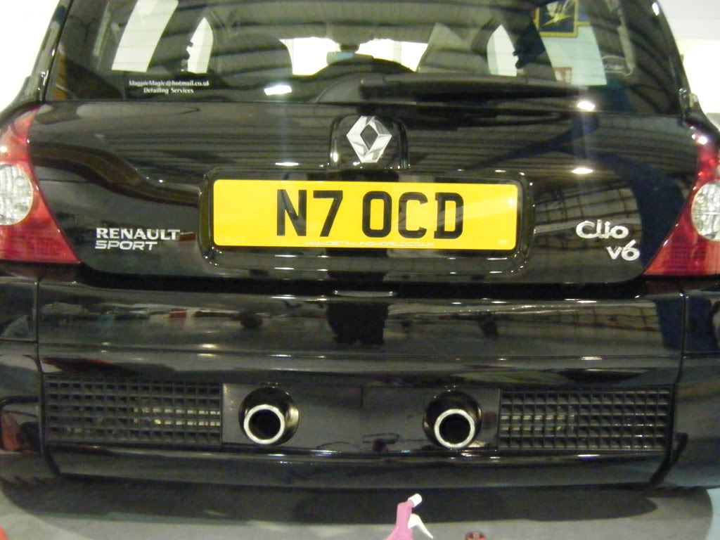 2009_1028badge0003.jpg