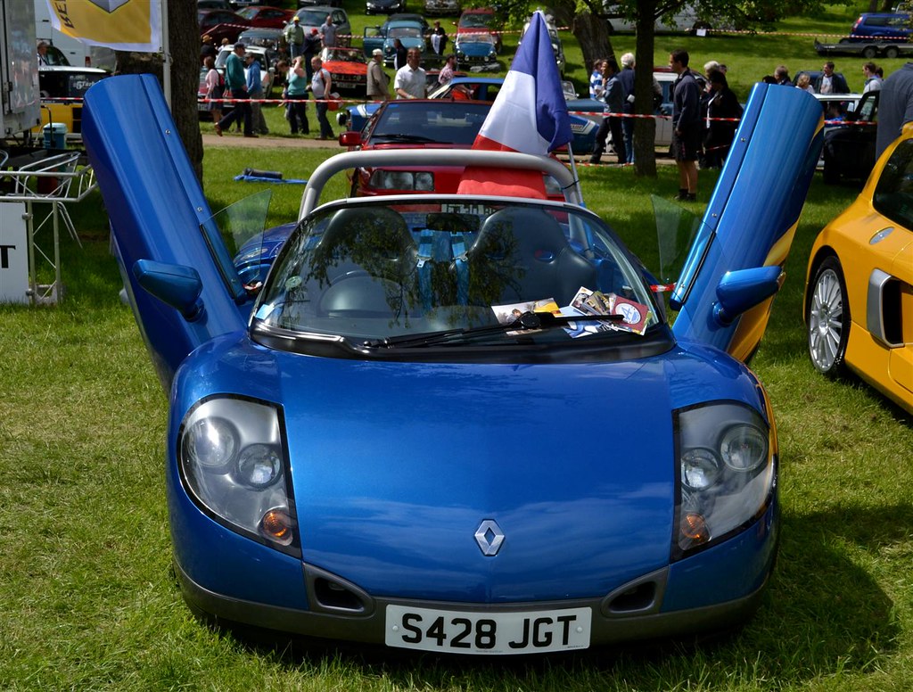 8928530334_43e40cc67d_b.jpg