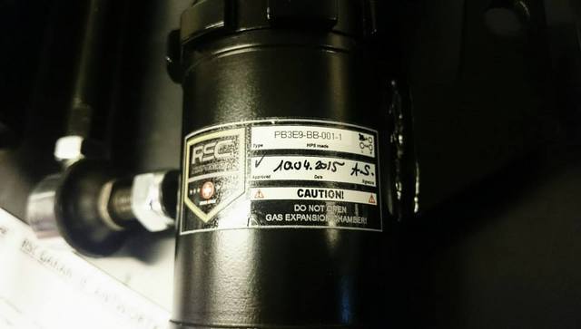 D8R8K6.jpg