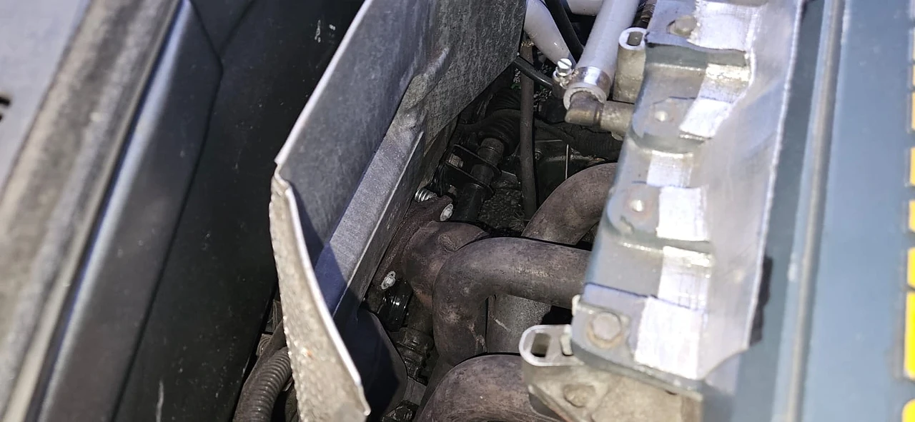 89debd4b-cd73-4b82-b73e-a6f73b9f0455.webp